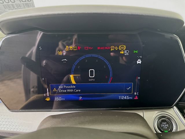 Used 2025 Chevrolet Trax LT w/ Driver Confidence Package image 14