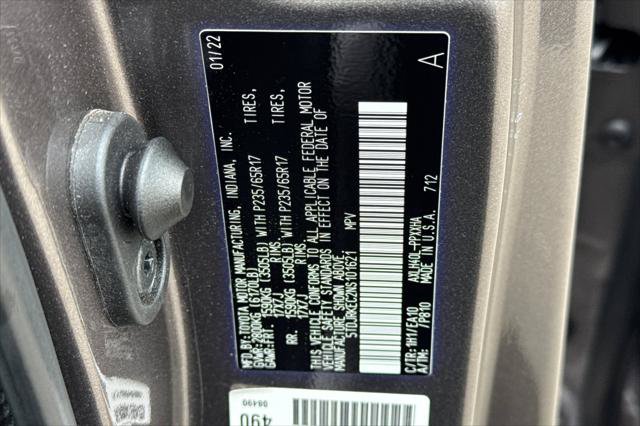 Certified 2022 Toyota Sienna XLE w/ XLE Plus Package FWD image 35