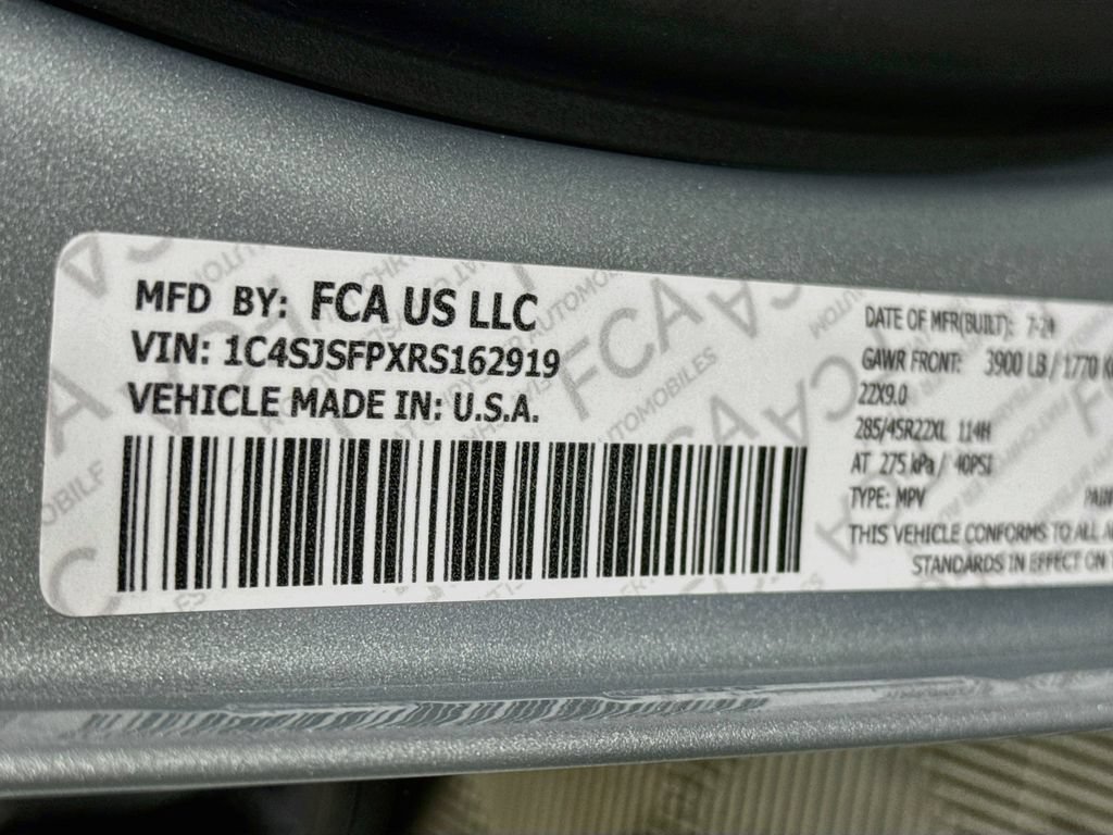 Used 2024 Jeep Grand Wagoneer L Series II w/ Quick Order Packagew 28T AWD/4WD image 40