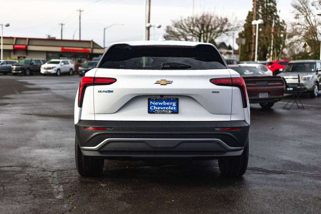 New 2026 Chevrolet Blazer EV LT image 9