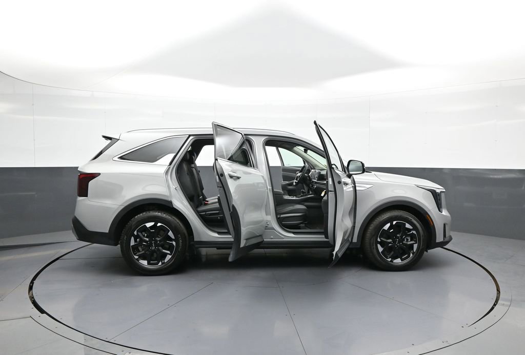 New 2026 Kia Sorento S FWD image 42