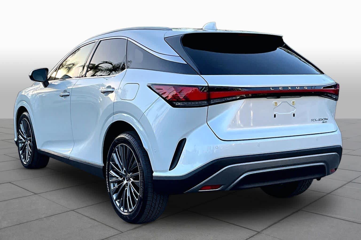 New 2026 Lexus RX 450h AWD w/ Convenience Package image 7