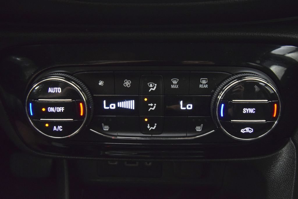 Used 2020 Buick Encore GX Select FWD image 28