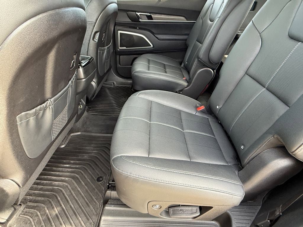 Used 2022 Kia Telluride EX w/ EX Premium Package FWD image 13