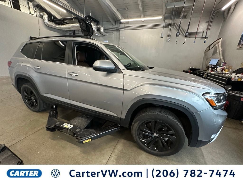 Used 2022 Volkswagen Atlas SE w/ Panoramic Sunroof Package AWD/4WD image 1