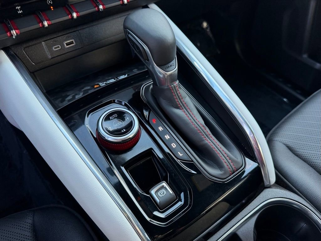 Used 2023 GMC Canyon AT4X w/ Edition 1 image 26