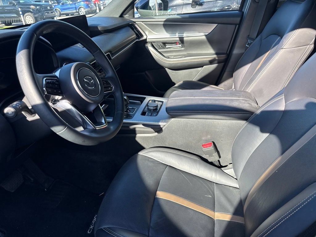 Used 2024 MAZDA CX-90 Plug-In Hybrid w/ Premium Plus AWD/4WD image 10
