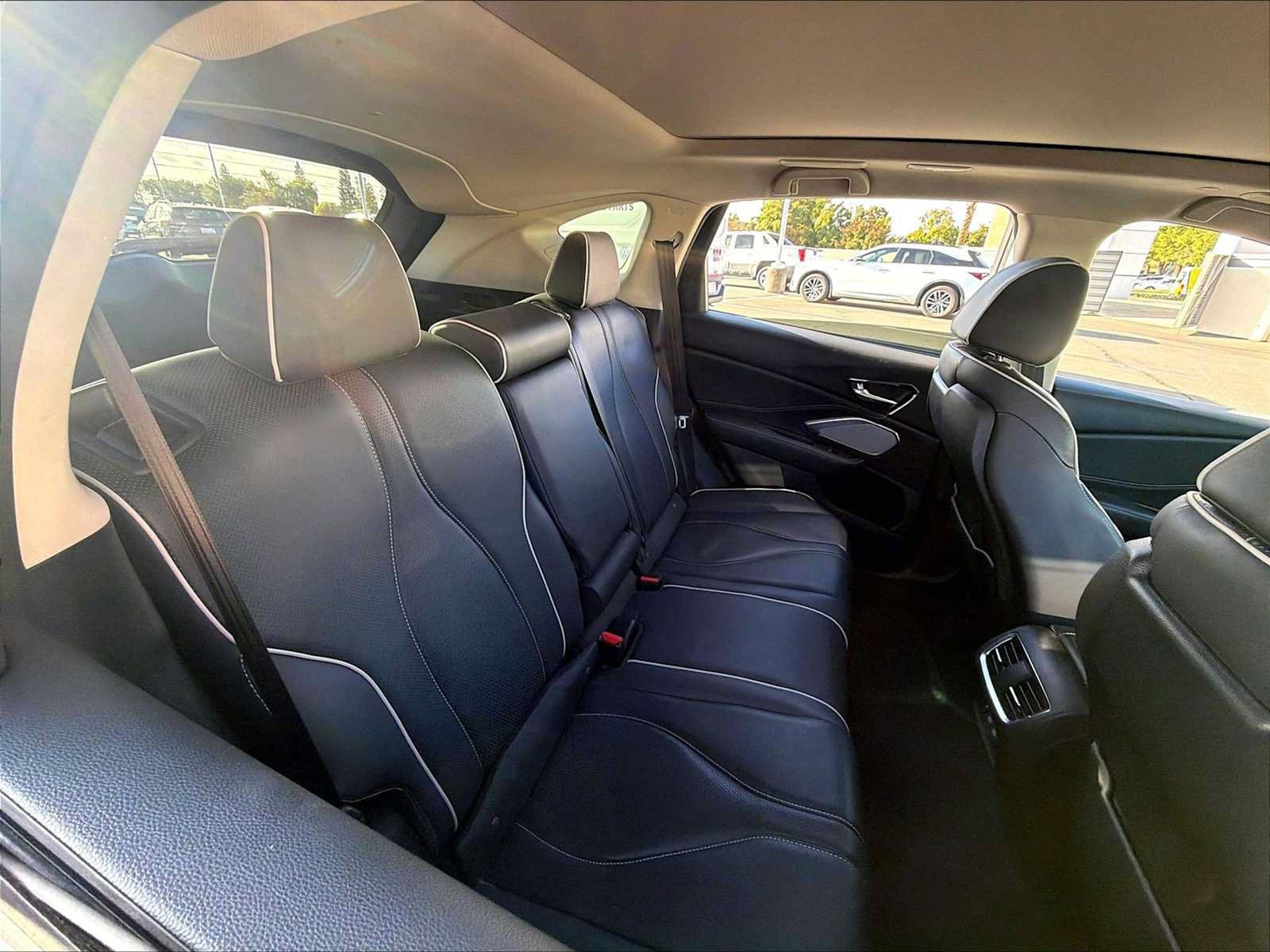 Used 2019 Acura RDX w/ Advance Package AWD/4WD image 30
