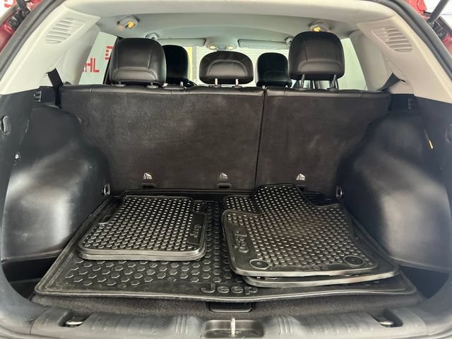 Used 2020 Jeep Compass Latitude w/ Cold Weather Group AWD/4WD image 8
