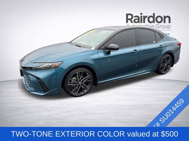 Used 2025 Toyota Camry XSE w/ Premium Package image 3