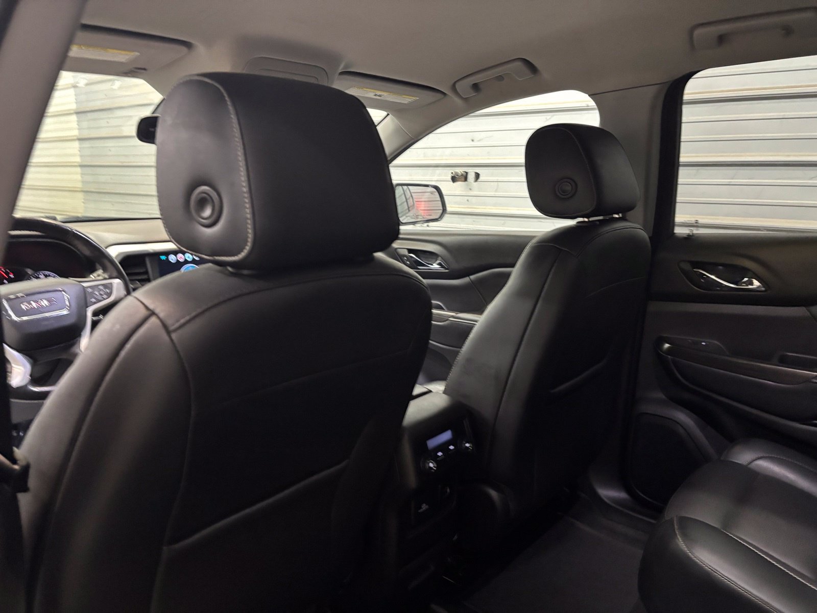 Used 2018 GMC Acadia SLT AWD/4WD image 24