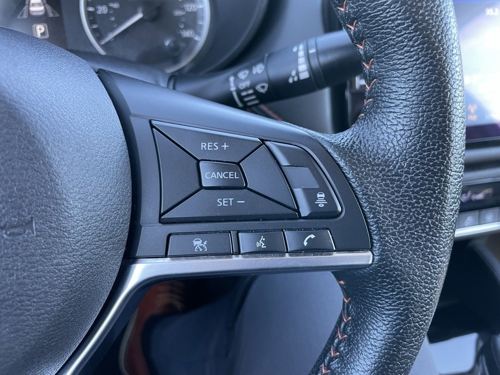 Used 2023 Nissan Versa SR w/ Electronics Package image 23