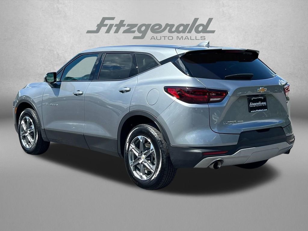 Used 2025 Chevrolet Blazer LT image 7