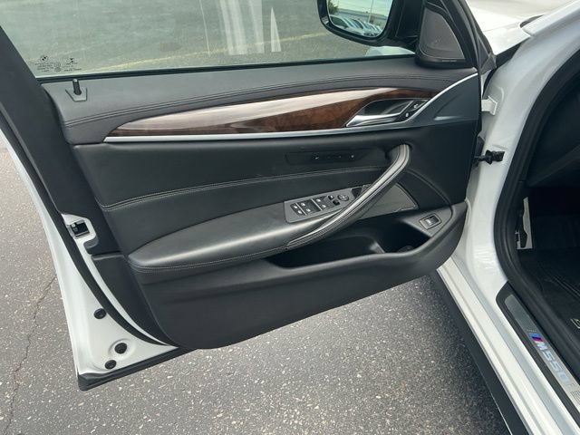 Used 2019 BMW M550i xDrive AWD/4WD image 11