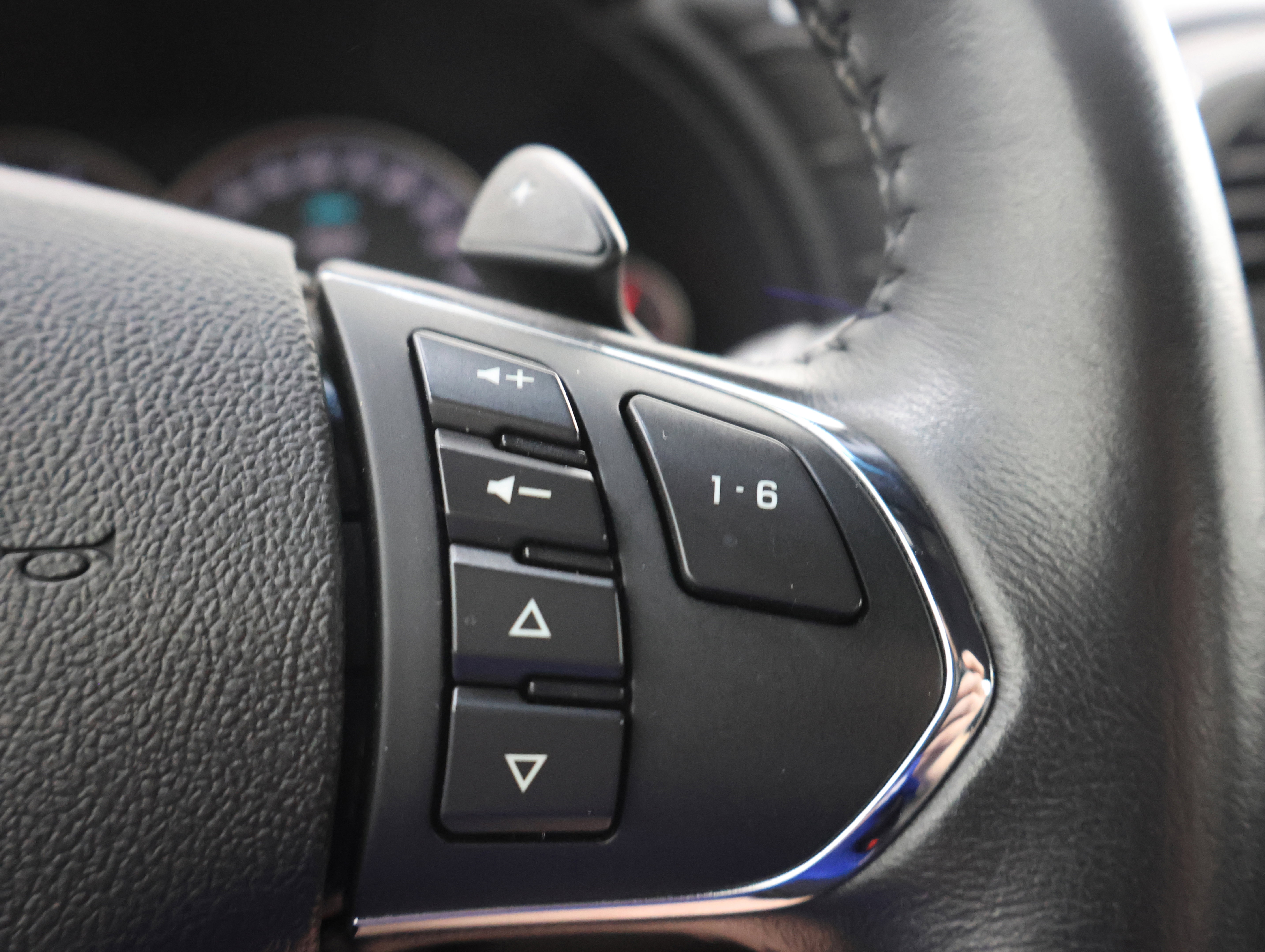 Used 2013 Chevrolet Corvette Grand Sport w/ 4LT Preferred Equipment Group RWD image 13