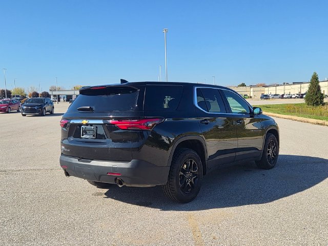Used 2024 Chevrolet Traverse LS w/ Safety Package AWD/4WD image 5
