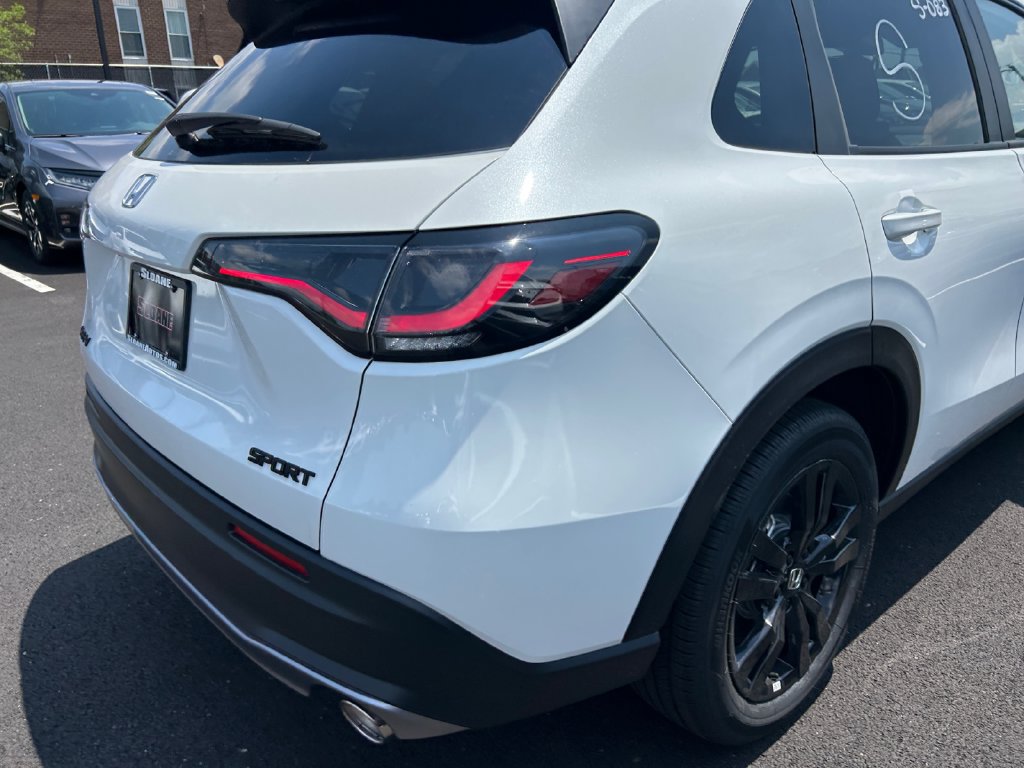 New 2027 Honda HR-V Sport image 25