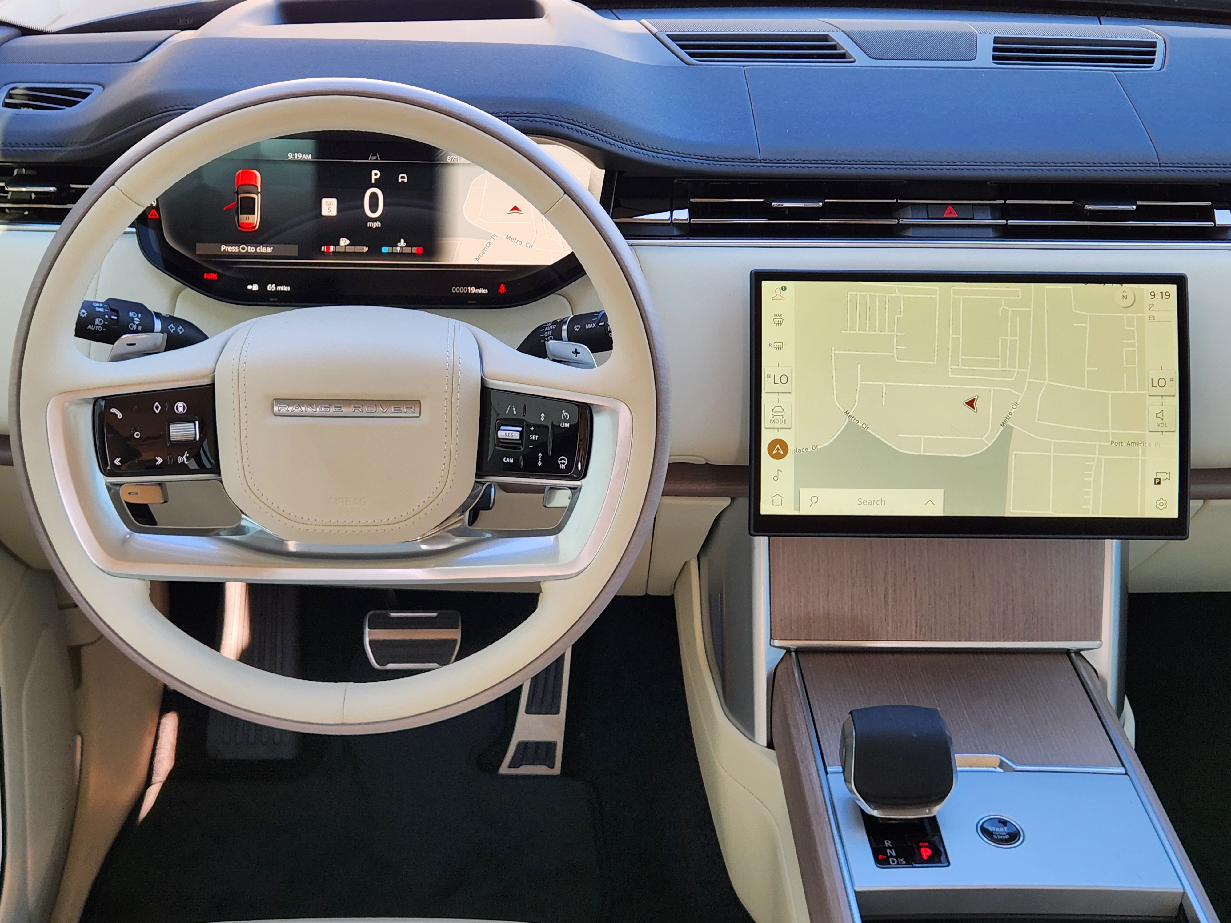 New 2026 Land Rover Range Rover SE AWD/4WD image 27