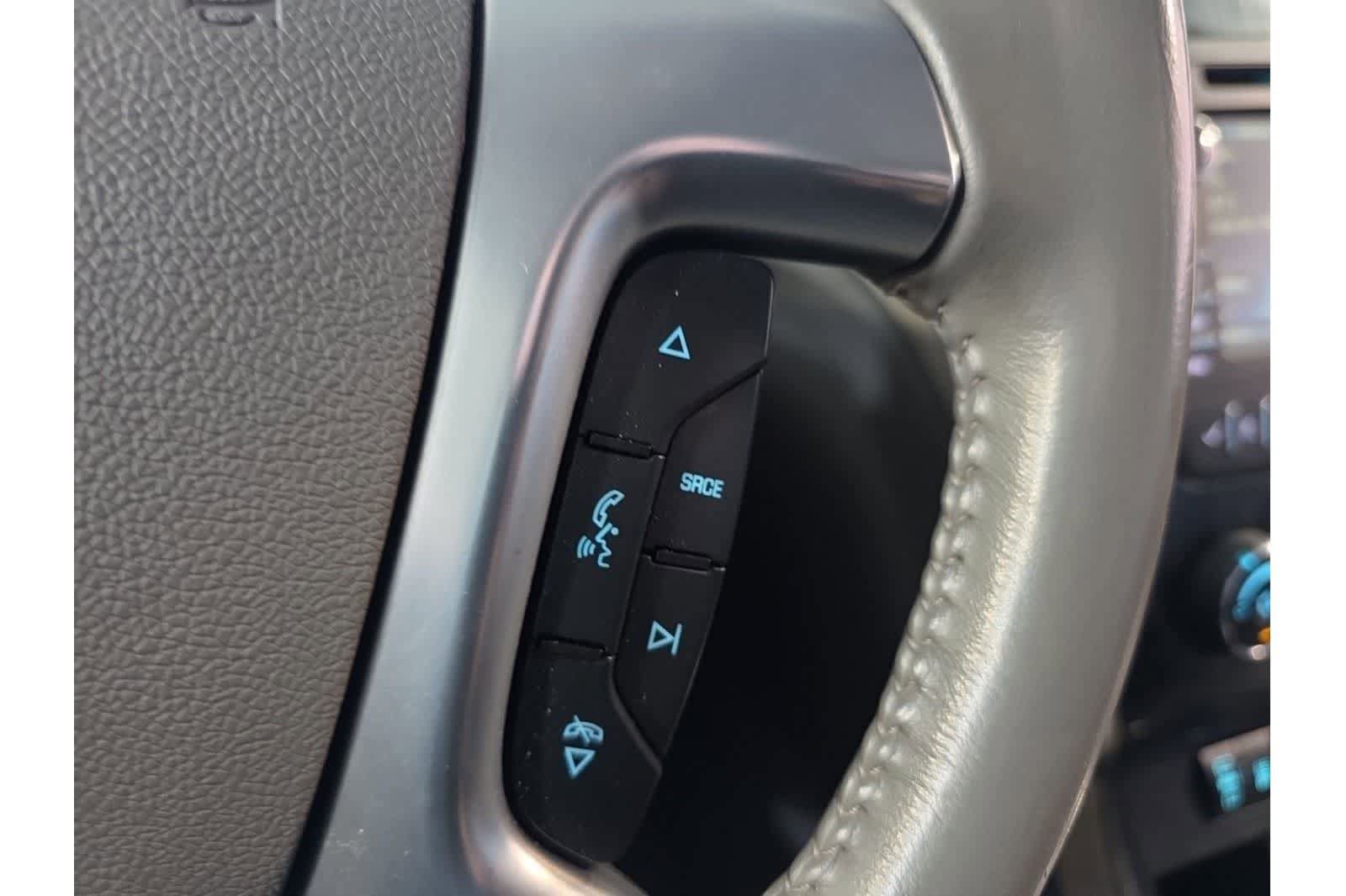 Used 2016 Chevrolet Traverse LT image 27