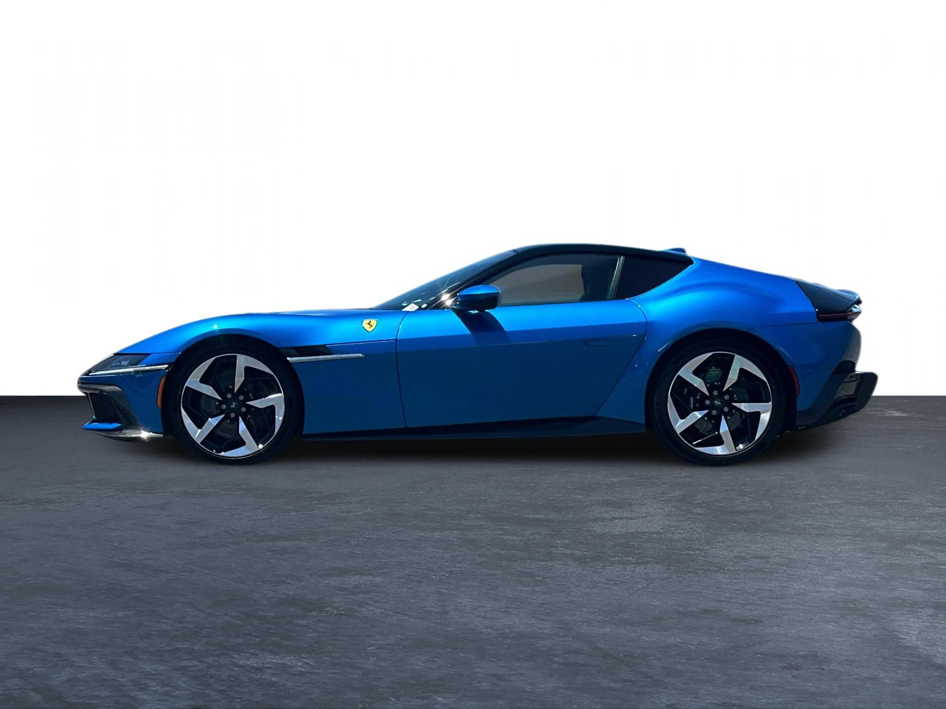 Used 2025 Ferrari 12Cilindri RWD image 4