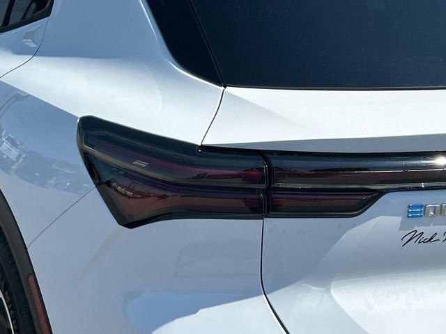 New 2026 Chevrolet Equinox EV LT w/ Comfort Package image 11