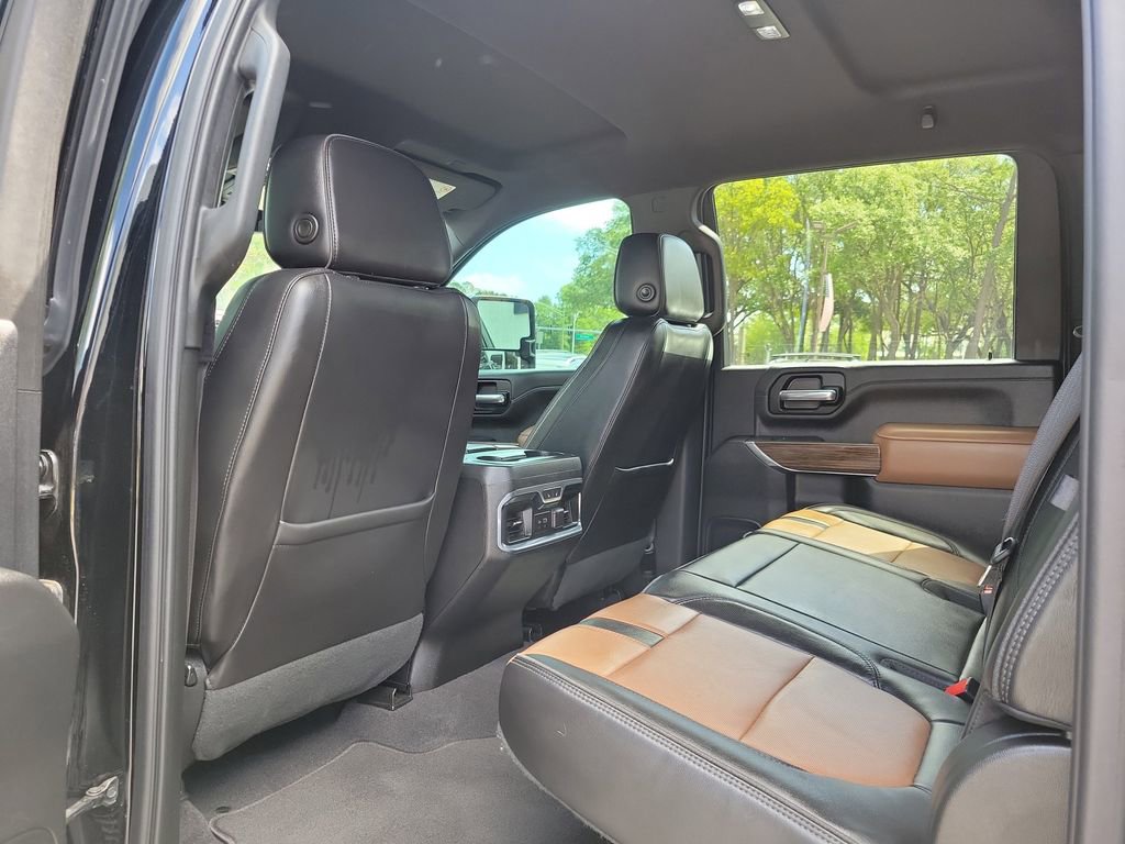 Used 2020 Chevrolet Silverado 3500 High Country w/ Z71 Off-Road Package AWD/4WD image 11
