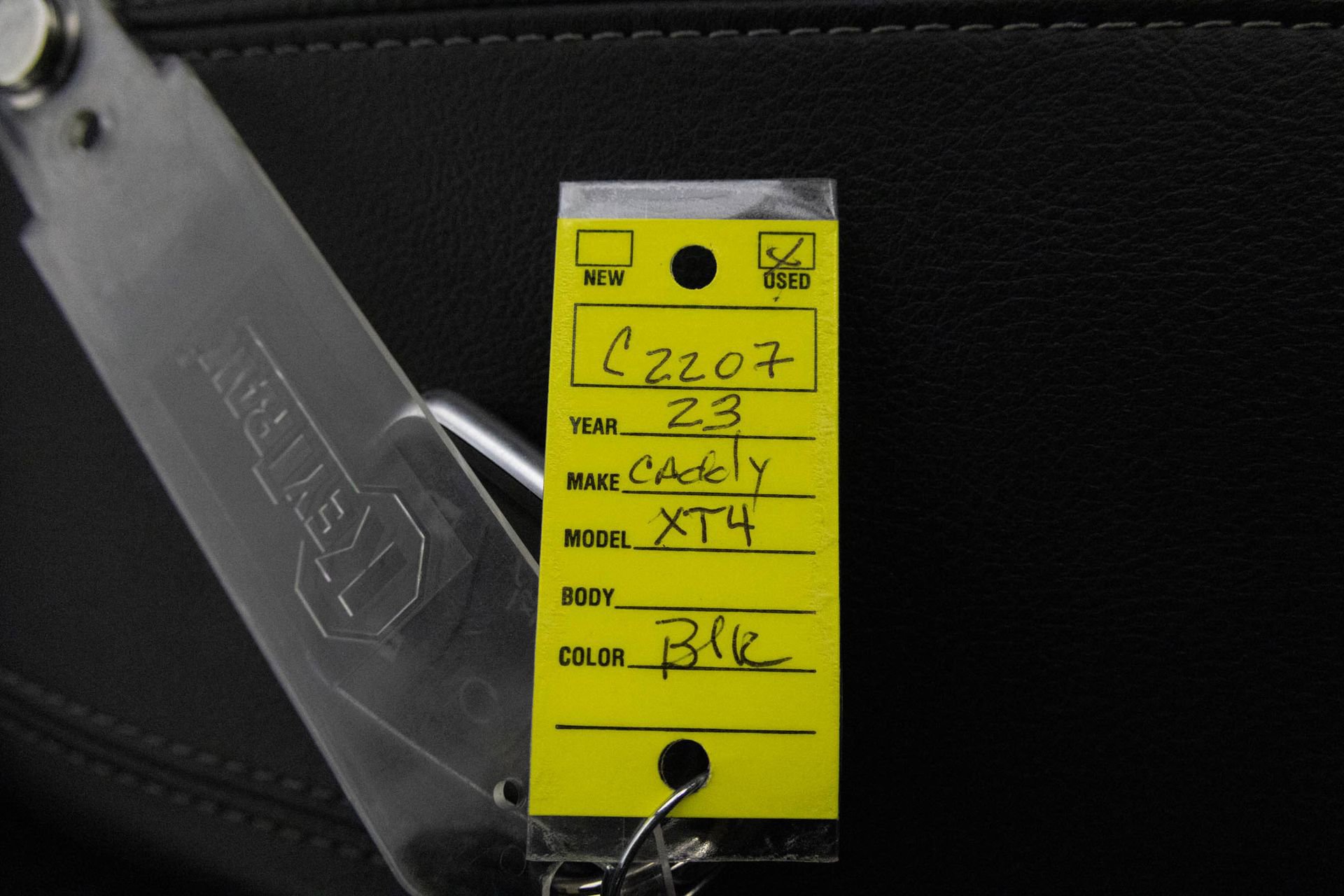 Used 2023 Cadillac XT4 Luxury w/ Cold Weather Package image 27