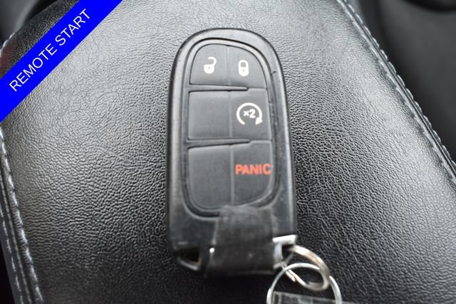 Used 2021 Jeep Cherokee Latitude Plus AWD/4WD image 6