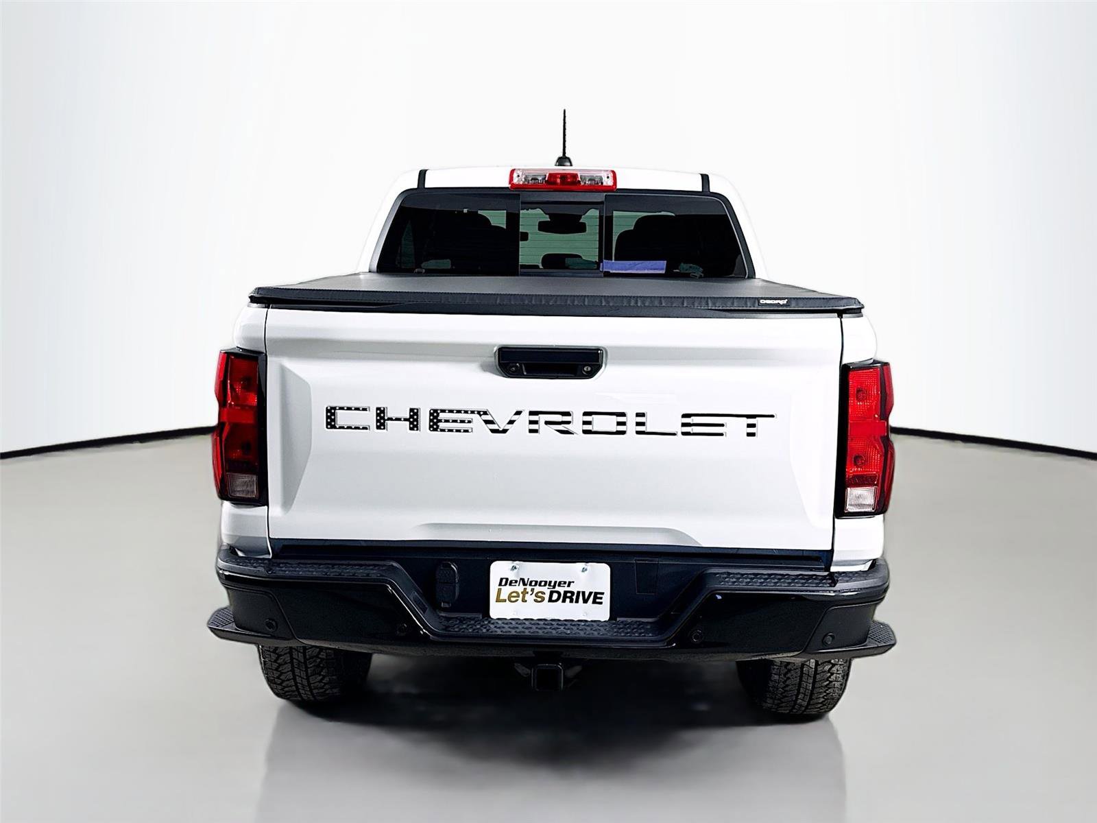 Used 2024 Chevrolet Colorado W/T w/ WT Convenience Package II image 8