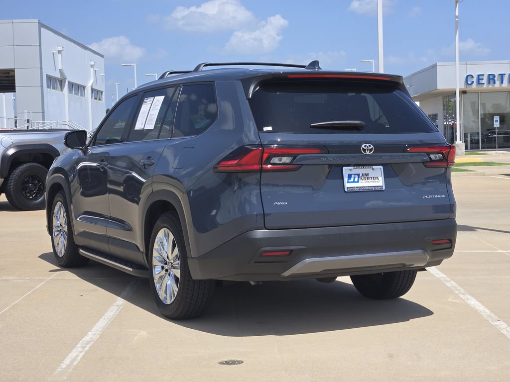 Used 2025 Toyota Grand Highlander AWD image 5