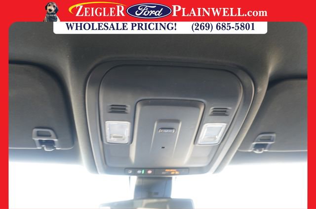 Used 2021 GMC Yukon SLE image 28