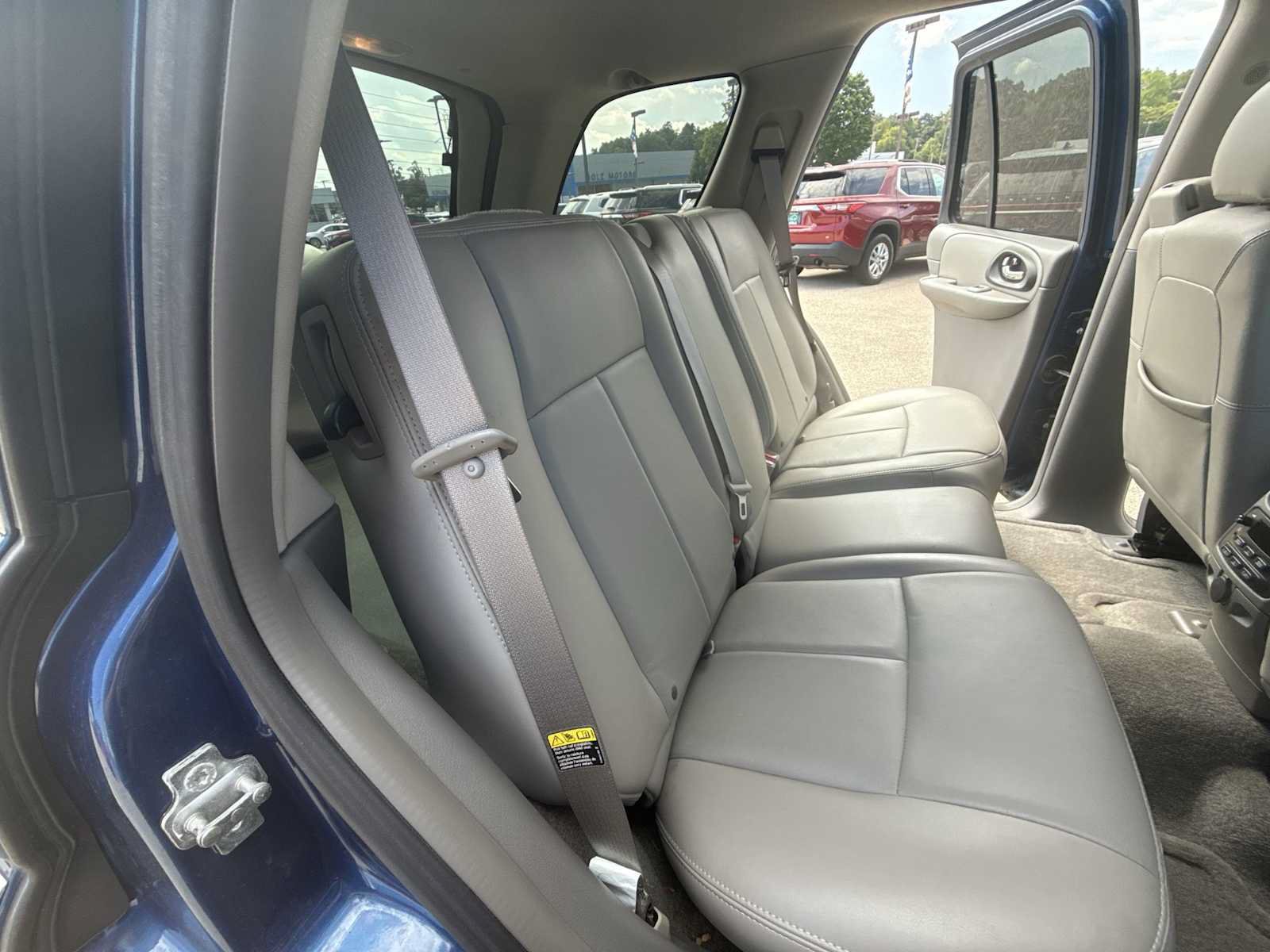 Used 2005 Chevrolet TrailBlazer LT AWD/4WD image 24