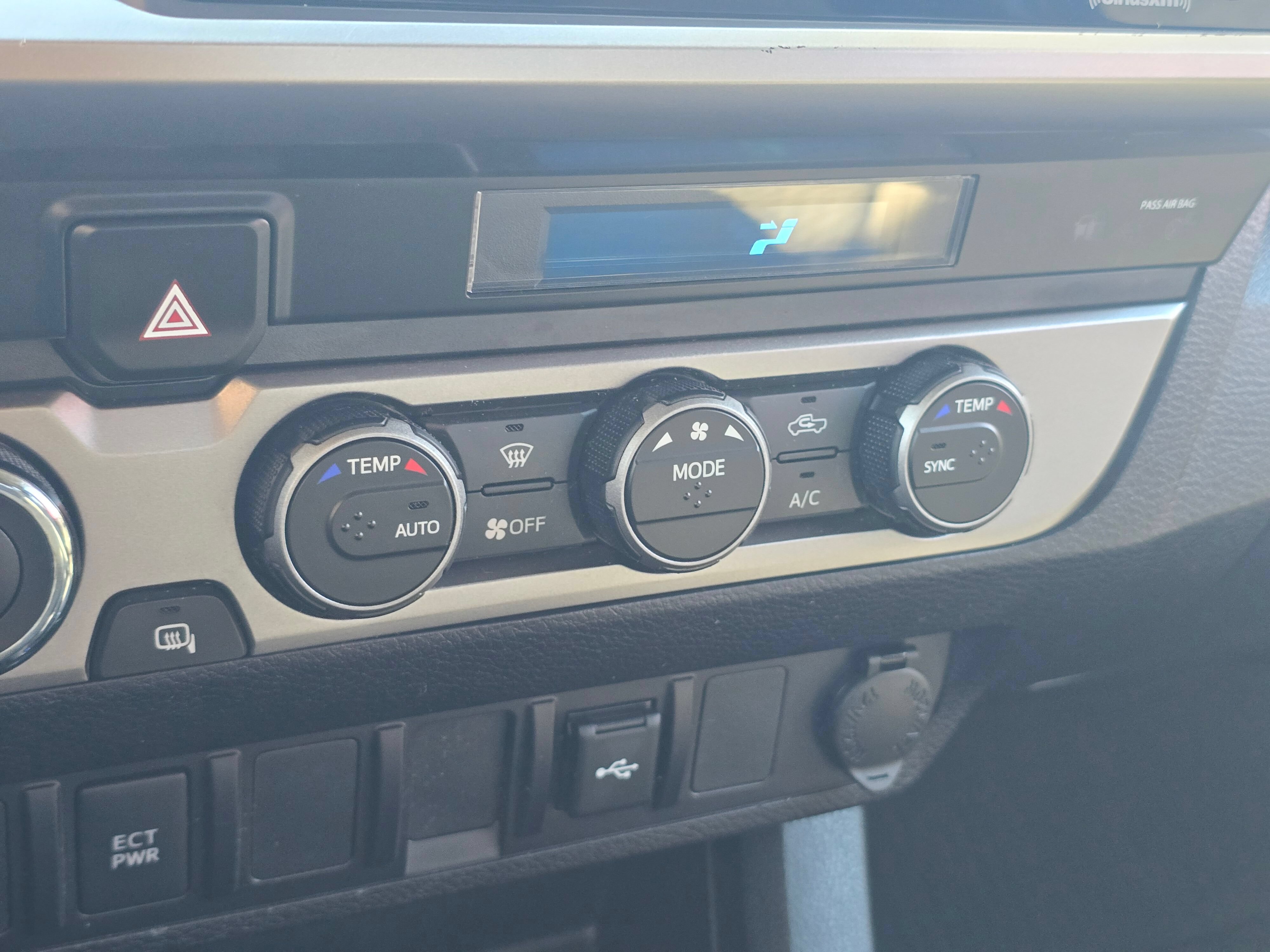 Used 2022 Toyota Tacoma SR5 w/ Black Out Package (TMS) AWD/4WD image 26