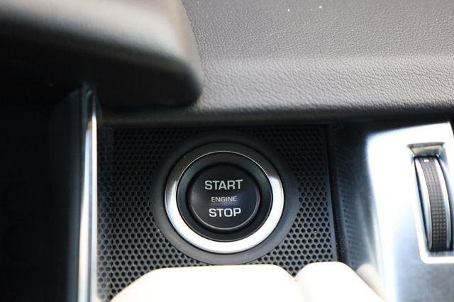 Used 2018 Land Rover Range Rover Sport HSE AWD/4WD image 38