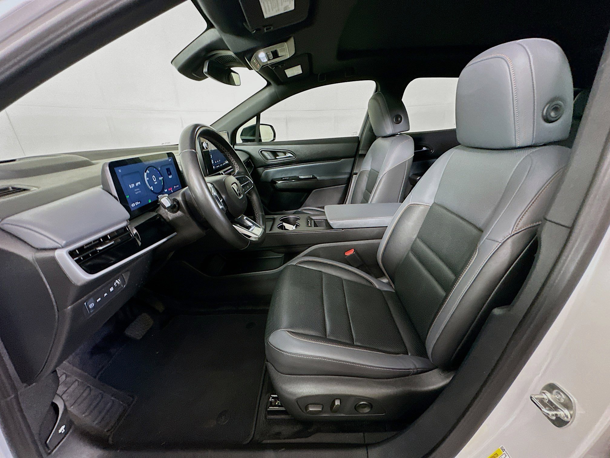 Used 2024 Honda Prologue Elite image 13