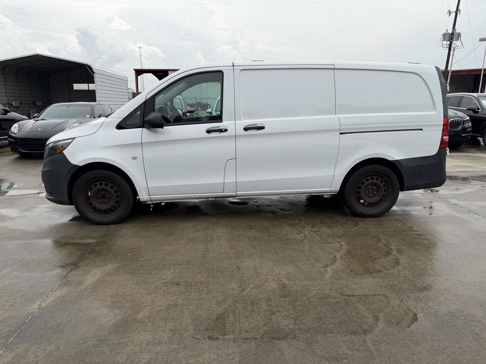 Used 2018 Mercedes-Benz Metris image 15