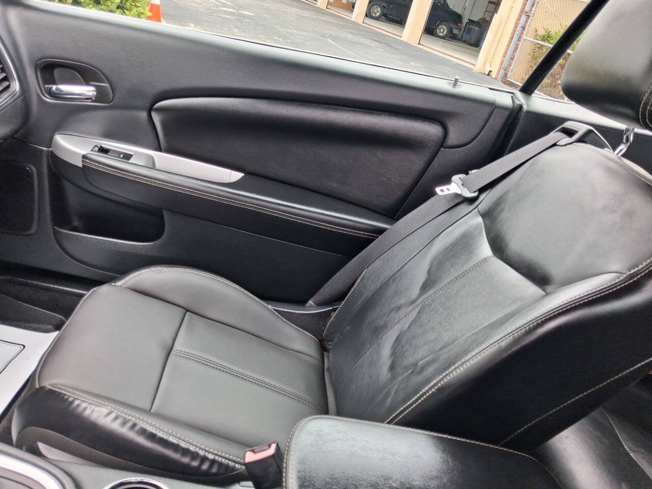 Used 2013 Chrysler 200 Limited FWD image 15