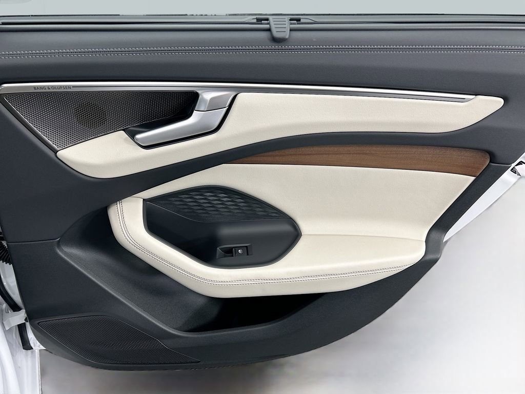 Used 2026 Audi A6 Premium Plus w/ Premium Plus Package image 27