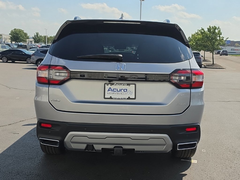 Used 2025 Honda Pilot Elite image 6