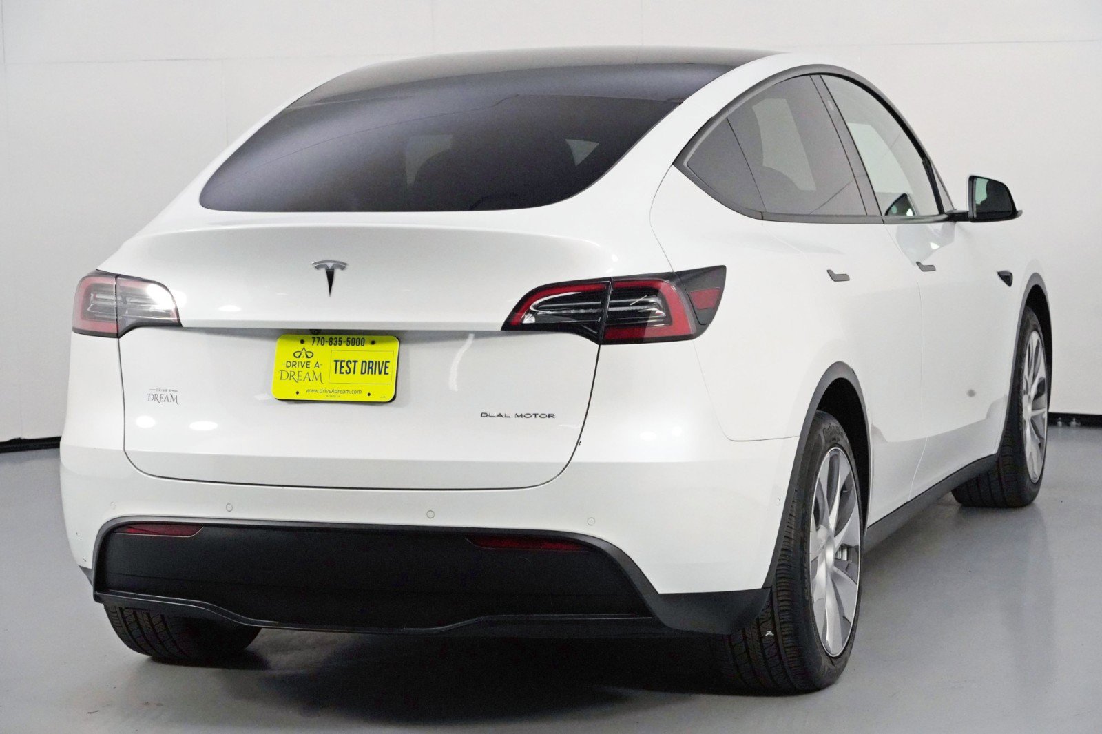 Used 2021 Tesla Model Y Long Range image 52
