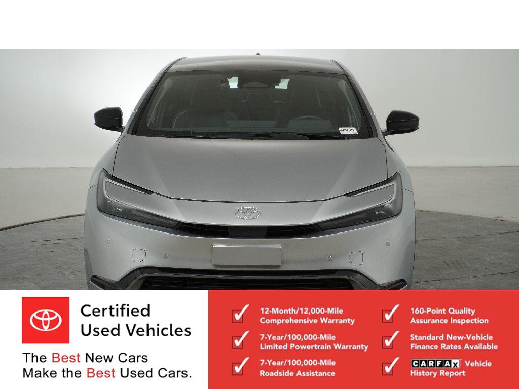Used 2025 Toyota Prius XLE AWD/4WD image 8