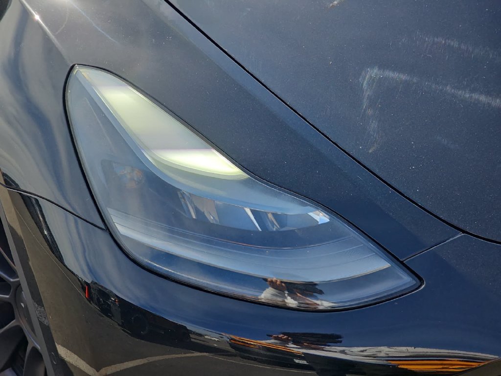 Used 2022 Tesla Model Y Performance AWD/4WD image 36