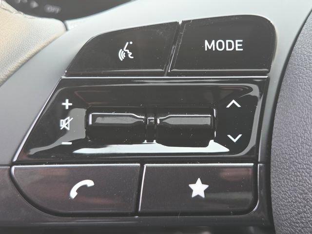 New 2026 Hyundai Elantra SEL Sport FWD image 27