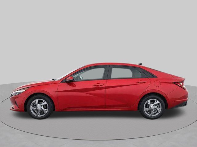 Used 2021 Hyundai Elantra SE FWD image 11