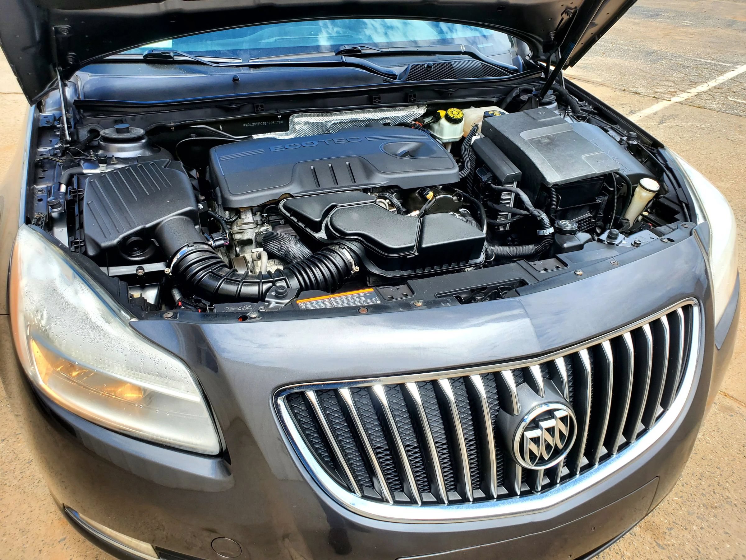Used 2011 Buick Regal CXL FWD image 52