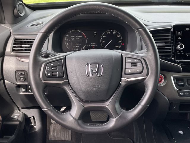 Certified 2025 Honda Ridgeline RTL image 11