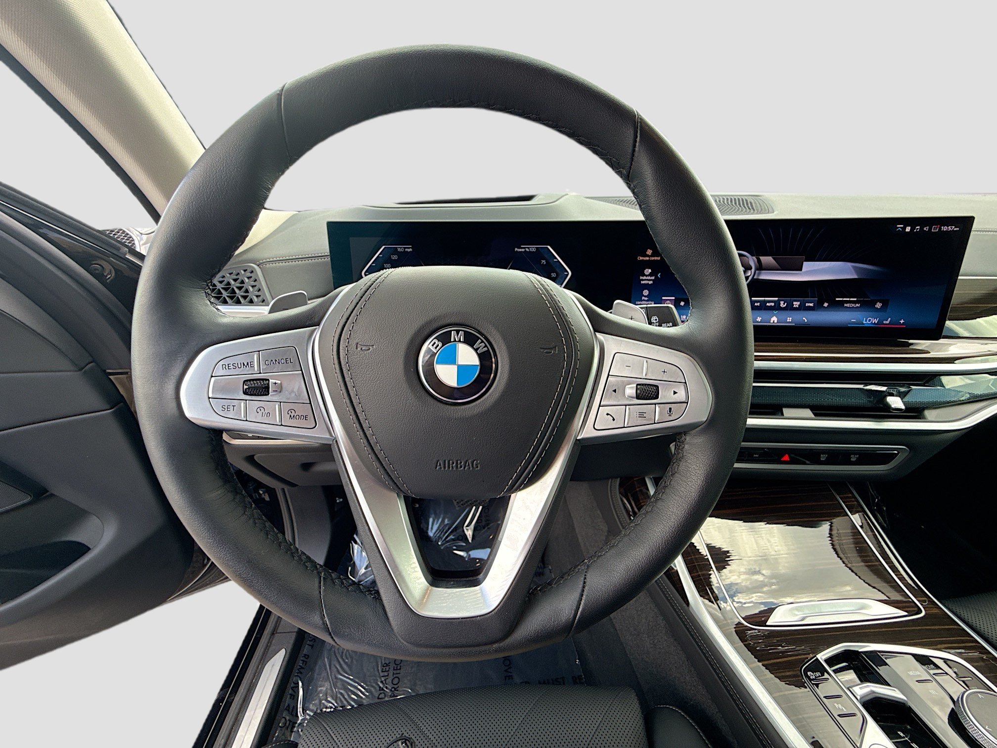 Used 2026 BMW X7 xDrive40i AWD/4WD image 42