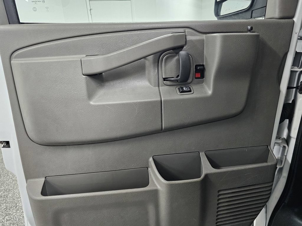 Used 2023 Chevrolet Express 3500 LS RWD image 12