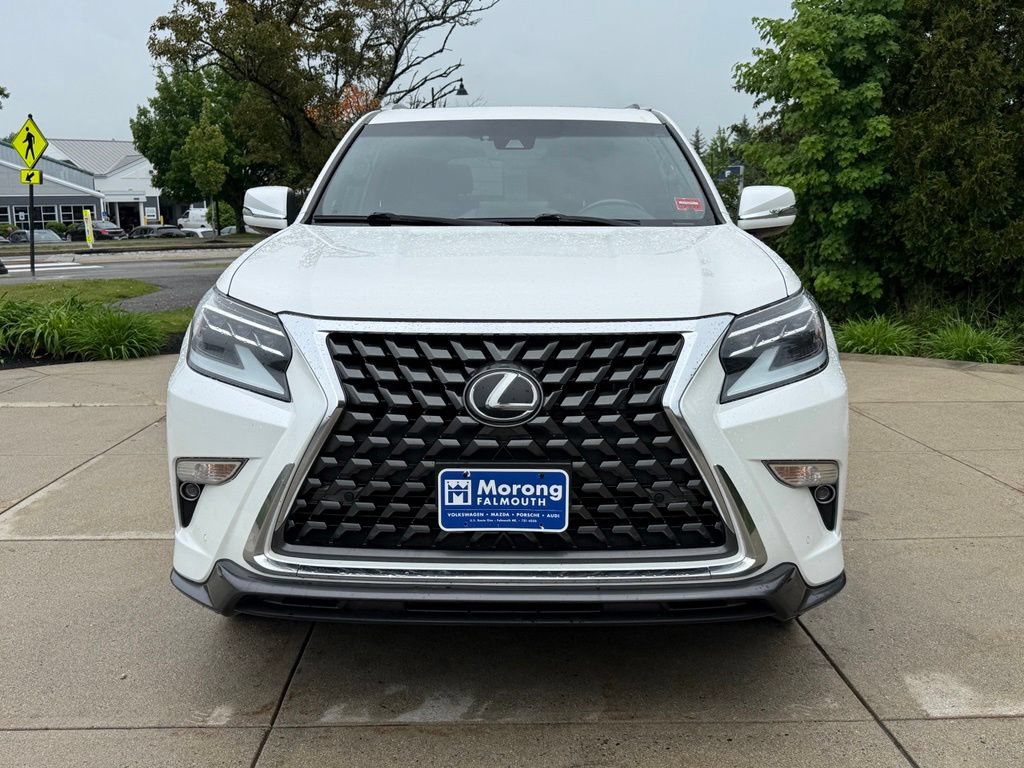 Used 2022 Lexus GX 460 Premium w/ Accessory Package AWD/4WD image 3