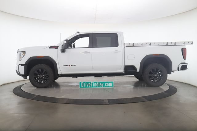 Used 2026 GMC Sierra 3500 AT4 w/ AT4 Premium Plus Package AWD/4WD image 9